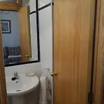 Pequeno Adosado De Montana Con Terraza Дом отдыха
