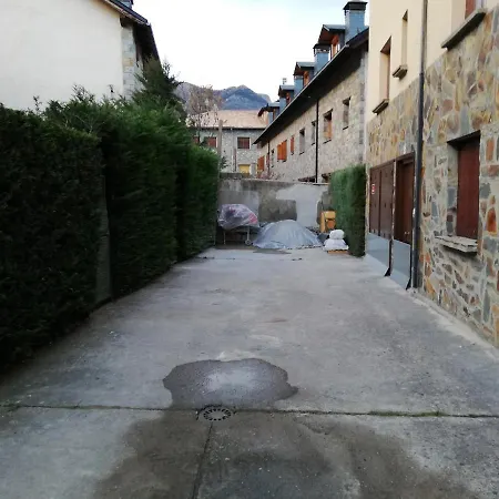 Pequeno Adosado De Montana Con Terraza Дом отдыха *