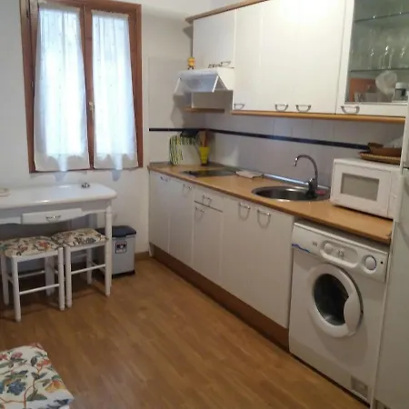 Pequeno Adosado De Montana Con Terraza * Villanova