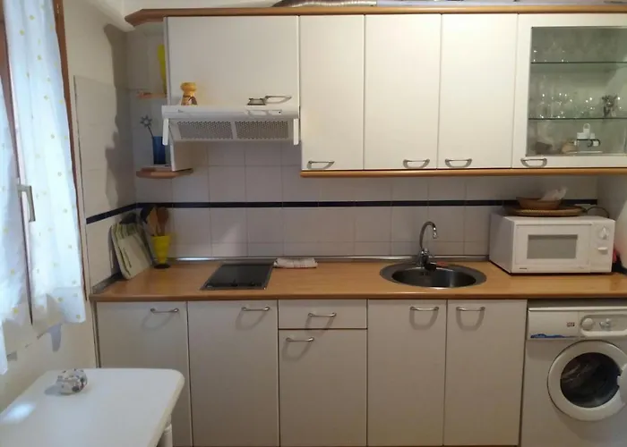 Semesterbostad Pequeno Adosado De Montana Con Terraza Villanova